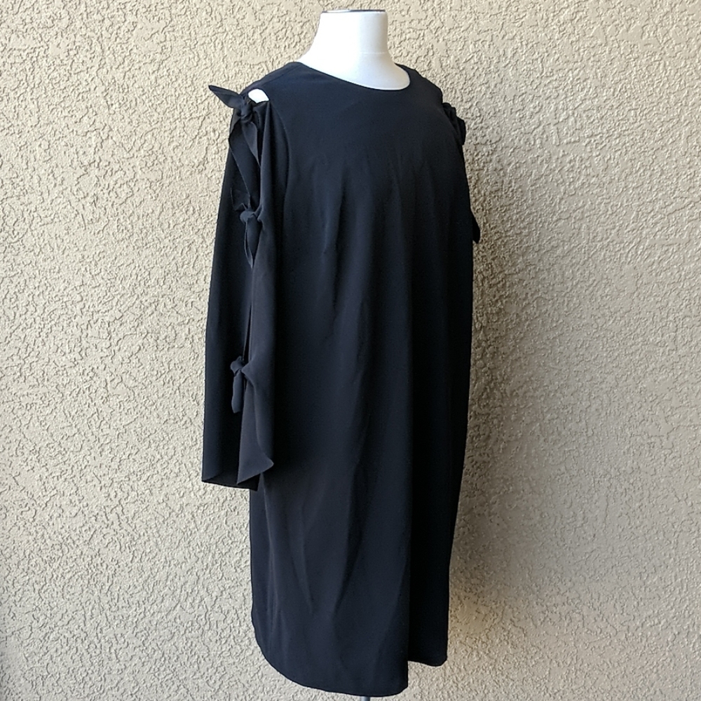 Vince Camuto Tie Sleeve Black Shift Dress 2X
